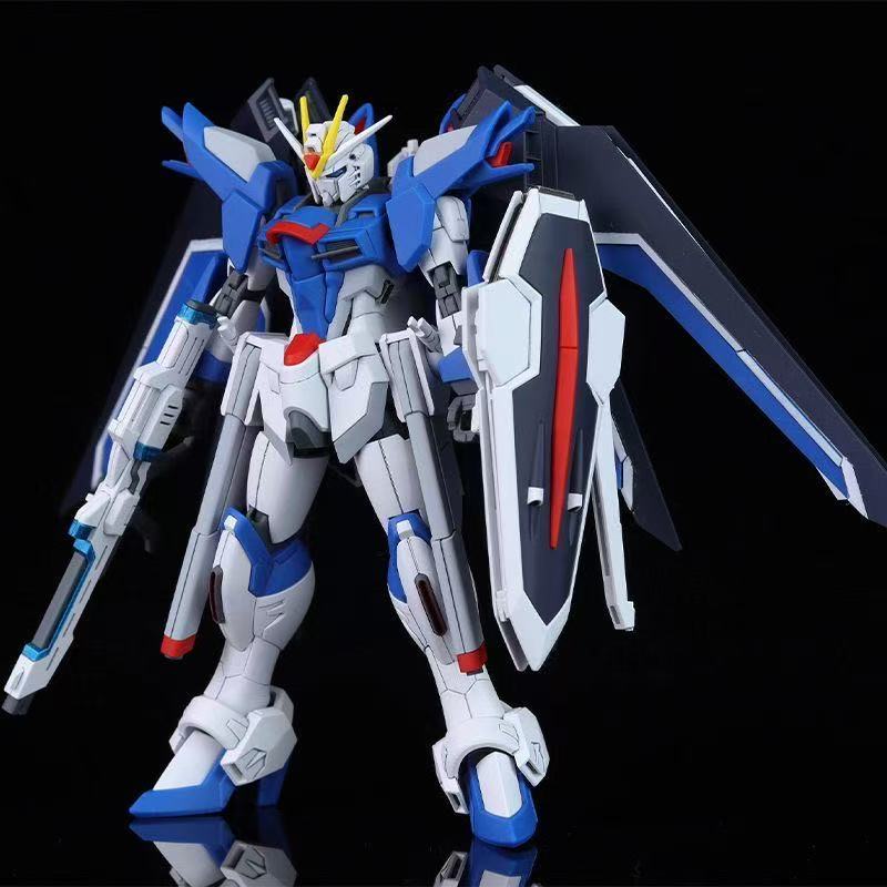 Model Kit Gundam Wing - HG STTS-909 Rising Freedom Gundam Model